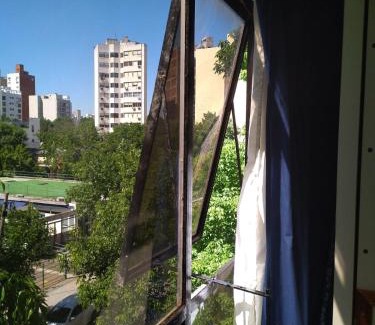 La Plata Apartment | Luminoso monoambiente con cochera propia dentro del edificio