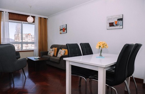 Coia Apartment | Luminoso y cómodo con parking by CABANA Rentals