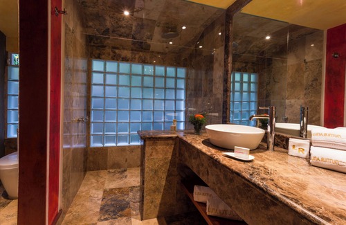 Banos de Agua Santa Hotel | Luna Volcán, Adventure SPA - formerly Luna Runtún
