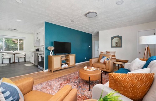 Sharon Heights Apartment | Lunar Landing Leap - 3BD, 1BA, 1 Car Garage