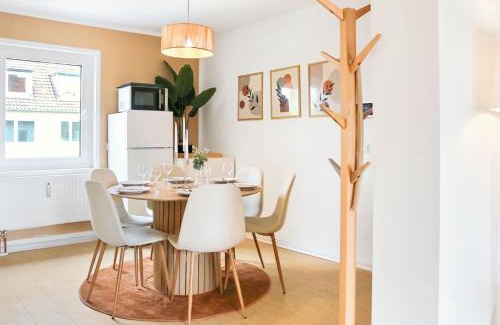 Wolfsburg Apartment | Lunaria Living I VW Tor 17 - Gemütlich - Home Office - Zentral - Parkplatz