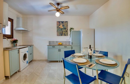 Bellcaire d'Emporda Apartment | LUNICE: Nice flat in Bellcaire with large terrace and nature view