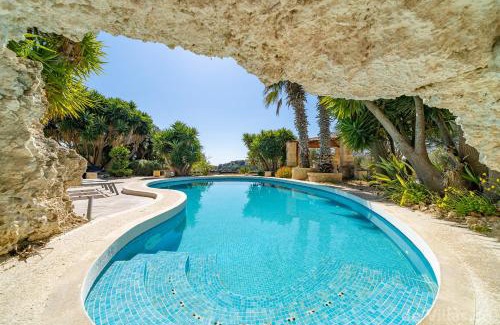 Fontana Apartment | Lunzjata Maisonette