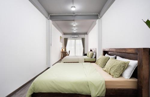 Bui Thi Xuan Apartment | Luong Huu Khanh Homestay - Centre District 1