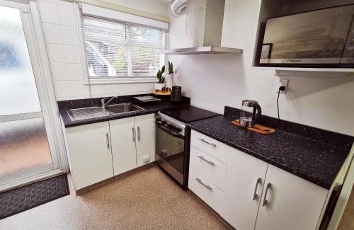 Henderson Bed & Breakfast | Lush & Co Auckland Bed & Breakfast