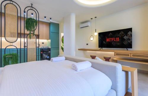 Batroun Apartment | Lush Studio in Bahsa, Batroun