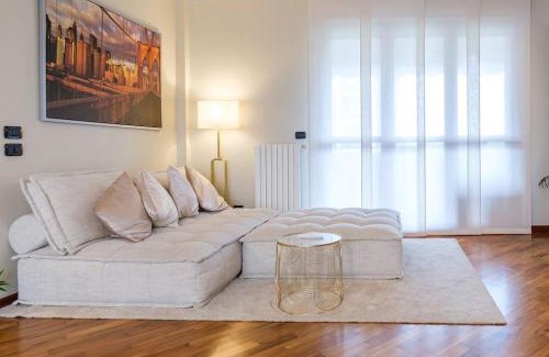 San Donato Milanese Apartment | Lussuoso e accogliente appartamento con terrazza
