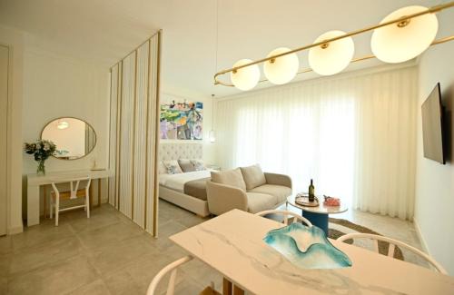 Radovici Apartment | Lustica Lux Studio Apartment with pool and sea view I-112