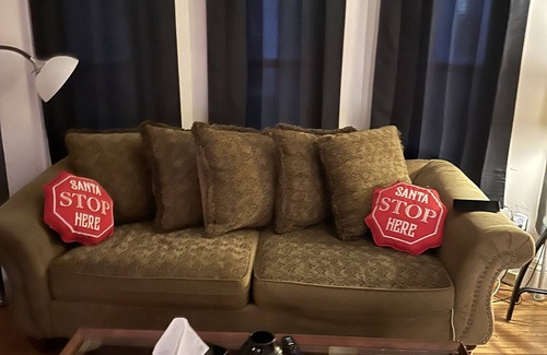 Downtown Rochester Apartment | Luvable Suites cozy two bedroom. Close to downtown, I-490, and I-590 and more.