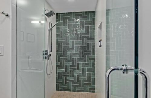 South Scottsdale House | LUX at Craftsman - Heart of Old Town Studio 2