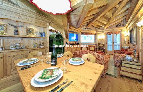 Carisolo Apartment | Lux Attic Dolomites Top Class
