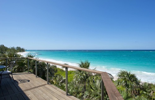 Governor's Harbour Villa | Lux Beachfront House W/Private Pool on Banks Rd. Walk to Tippy's!