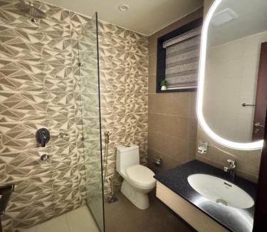 Lahore Apartment | Lux Haven 2-Bedroom Apartment - Prime Location & Modern Comfort Near Gulberg