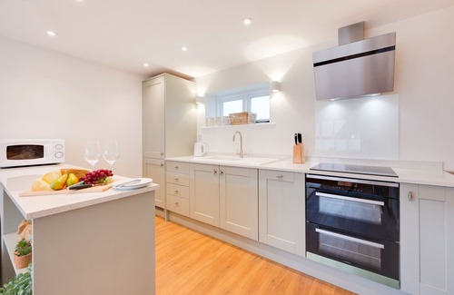 Martlesham Heath House | Lux Lodge - One Bedroom House, Sleeps 2