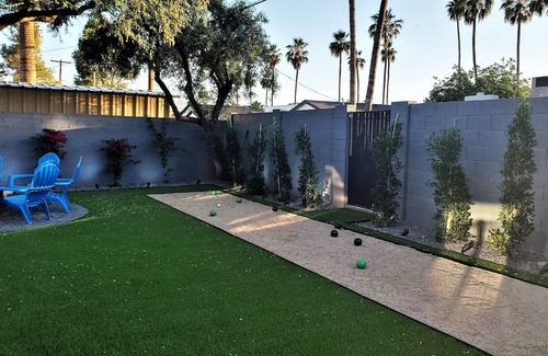 South Scottsdale House | LUX Old Town Scottsdale, private pool hot tub bocce, Open play pickleball nearby