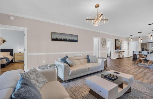 Central Myrtle Beach House | Lux On Luster | Magnolia Pointe 101 by Wavecrest Beach Vacations