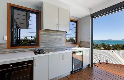 Airlie Beach House | Lux On Nara