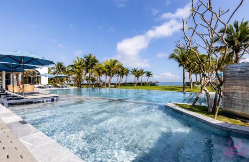 Dien Duong Apartment | Lux Resort Apartment/2BR/Private Beach/Pools