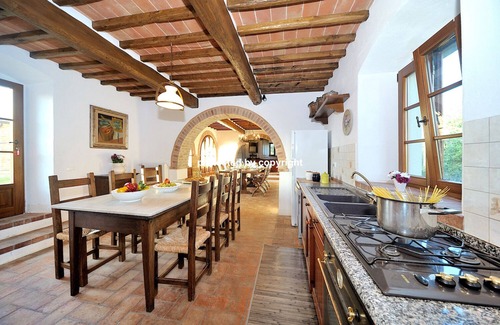 Civitella in Val di Chiana Villa | Lux Stone Villa saltwater Pool near Siena