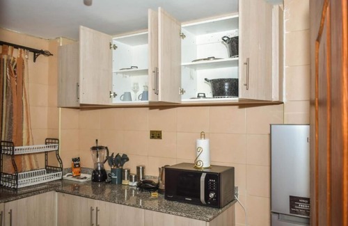 Ngara West Apartment | Lux Suites Lay Canon Apartments Ngara