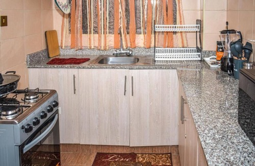 Ngara West Apartment | Lux Suites Lay Canon Apartments Ngara