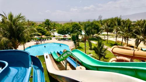 Salalah Villa | Lux Villa Azure