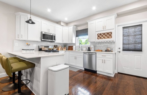 The Heights Condo | Luxe 2-Bedroom Home with AC, Fast WiFi, Private Patio, Gameroom 15minutes to NYC