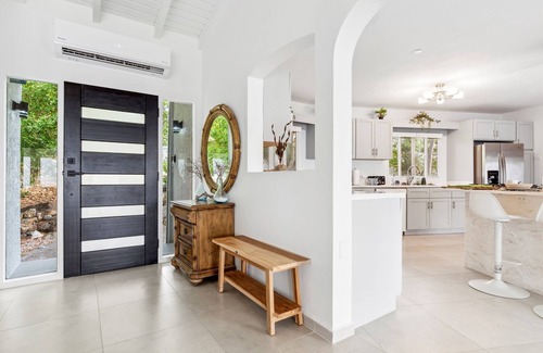 Dawn Beach Estates Villa | Luxe 3BR Villa: Pool & Sweeping Ocean Views
