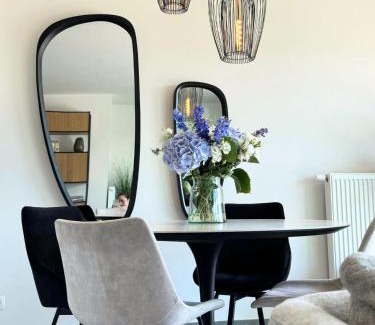 Zeebrugge Apartment | Luxe 4p appartement aan jachthaven van Zeebrugge Met terrassen en gratis parkeren