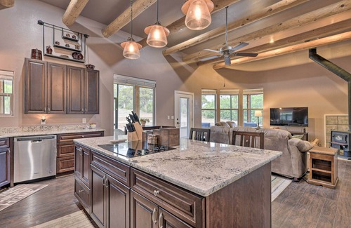Mancos House | Luxe 5-Acre Mancos Home ~ 1 Mi to Mesa Verde