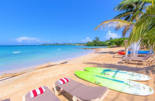 Discovery Bay Apartment | Luxe Beach Resort