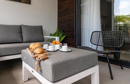 Sint Michiel Apartment | Luxe Breeze