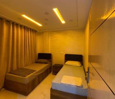 Hay El Qods Apartment | Luxe building