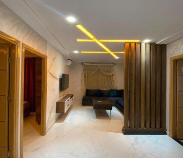 Hay El Qods Apartment | Luxe building