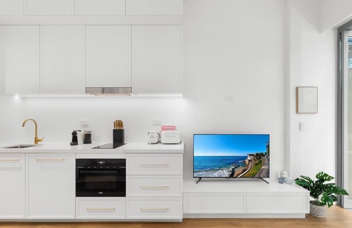 Maroubra Apartment | Luxe Central Studio 4 - Close to Randwick