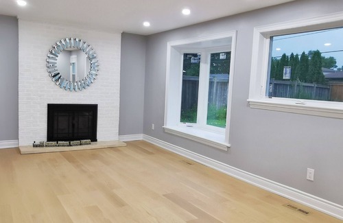 Ajax House | Luxe Coastal Gateway-Modern 3BR ,Waterfront Trail ,Entire House in Ajax