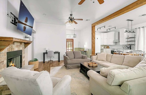Ruston House | Luxe, Comfortable, Clean & NEW