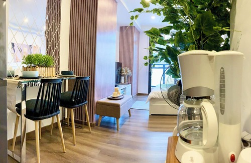 Baguio Condo | LUXE Condo Getaway 5mins to Session Road Burnham Park w/FREE Parking Fast WIFI