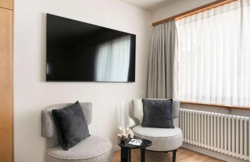 Davos Apartment | Luxe Davos Studio Central Walk to Lifts
