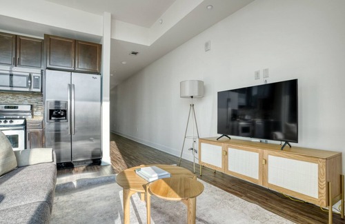 Waller Creek District Apartment | Luxe Downtown 1BR w/Gym, Deck & W/D, walk to 6th St bars, by Blueground