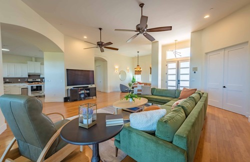 Bradley House | Luxe Estate @ Lake Naci w/pool, 2 hot tubs & game room.