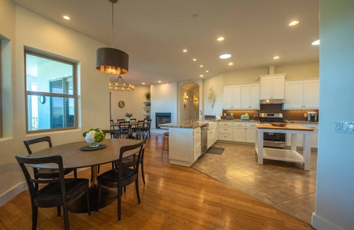 Bradley House | Luxe Estate @ Lake Naci w/pool, 2 hot tubs & game room.