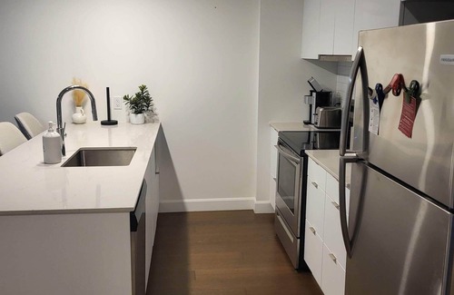 Sainte-Foy-Sillery-Cap-Rouge Condo | Luxe et Innovation au Cœur de Québec: Votre Séjour Idéal au QG Sainte-Foy