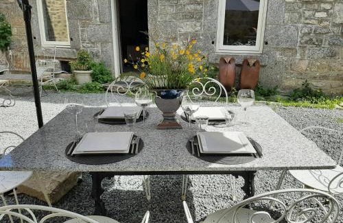 Valliere House | Luxe gîte met authentieke kamers in de Creuse, France