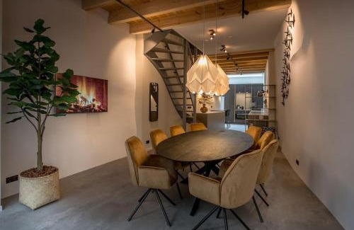 Zwolle City Centre Villa | Luxe Herenhuis Huis68 in de binnenstad van Zwolle