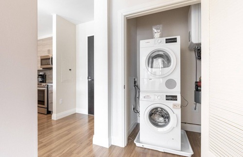 Newtonville Apartment | Luxe Newton 2BR w/W/D, nr Dining & Shopping, by Blueground