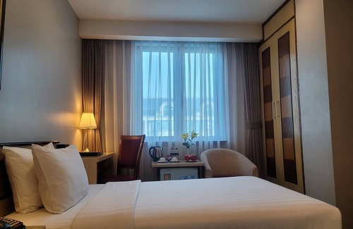 Dich Vong Hau Hotel | Luxeden Hotel Hanoi