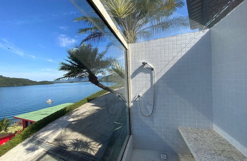 Frade Villa | LuxoBrasil #AR20 Maravilhas de Itanema House 08 Suites Angra dos Reis Vacation Rental