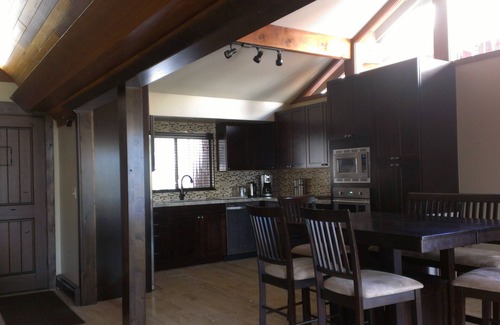 Crystal Bay House | Luxury Crystal Bay Vacation Rental