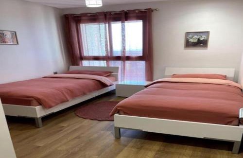 Hay Riad Apartment | Luxueux, 3 Chambres, Piscine, Hautes commodités, Prestigia